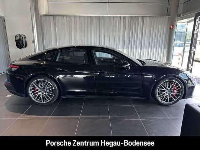 Gebraucht Porsche Panamera Turbo E-Hybrid 680 PS (500 kW) 2024 Tiefschwarzmetallic Kleinwagen