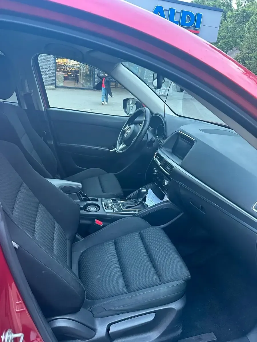 Gebraucht Mazda CX-5 175 PS (128 kW) 2016 Rot SUV