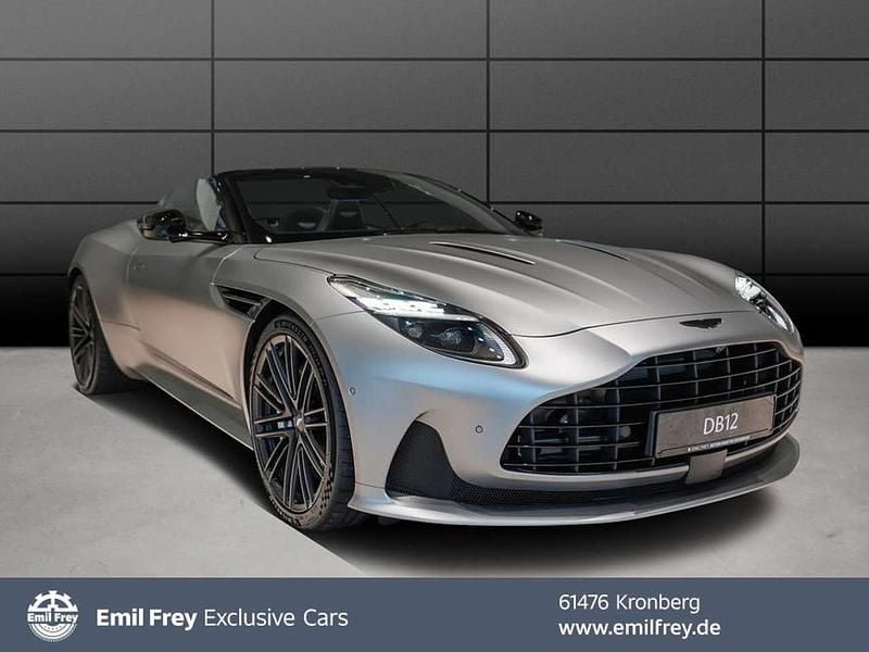 Satin aluminite silver Neu 2026 Aston Martin DB12 Cabrio | 259.007 € (Fairer Preis) - Bild 1/4
