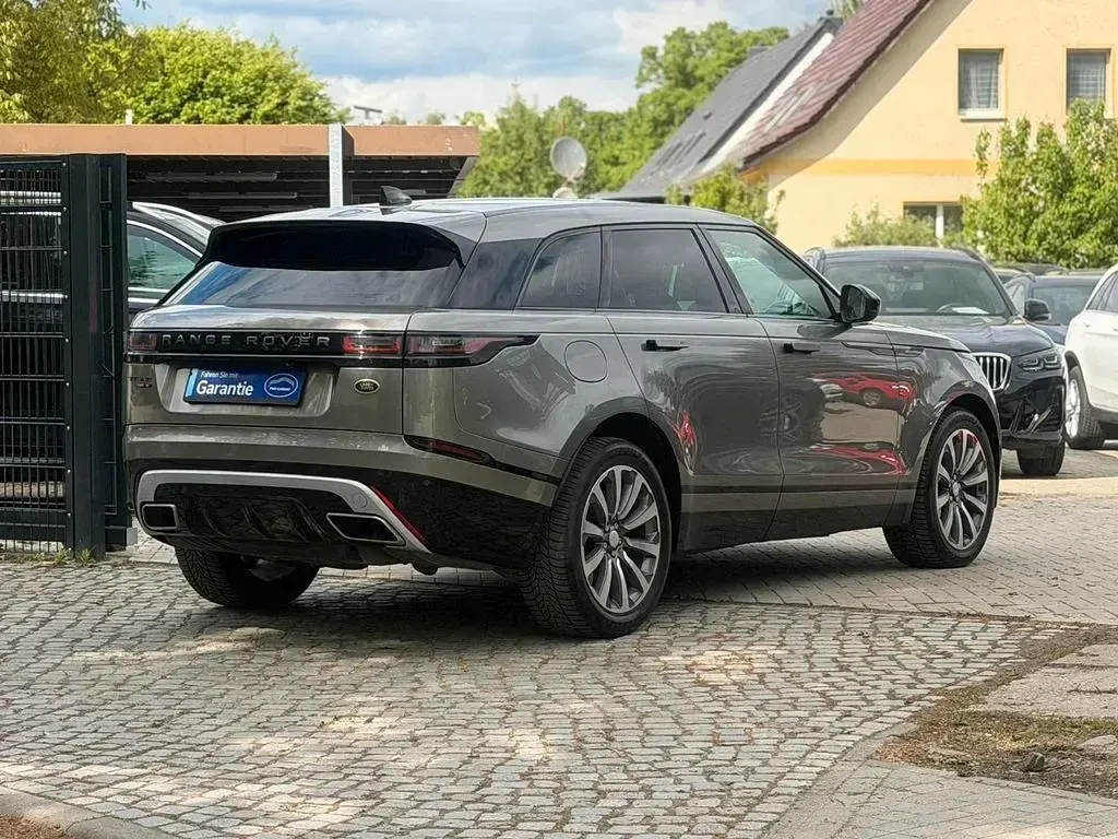 Second-hand Land Rover Range Rover Velar SE Dynamic 300 CP (220 kW) 2018 Argintiu SUV