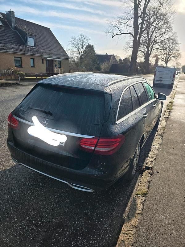 Gebraucht Mercedes C220 194 PS (142 kW) 2016 Schwarz Kombi