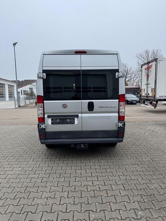 Gebraucht Fiat Ducato 131 PS (96 kW) 2011 Grau Van
