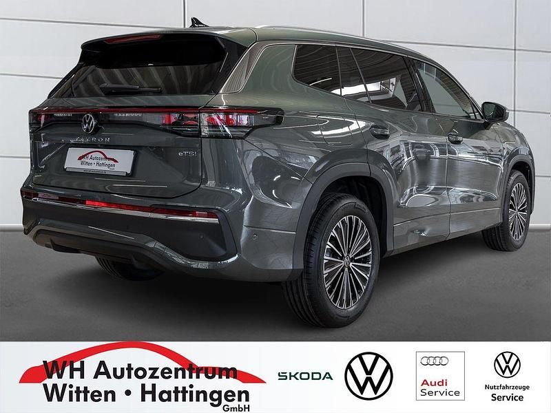 Neu VW Tayron Elegance 150 PS (110 kW) 2025 Grün SUV