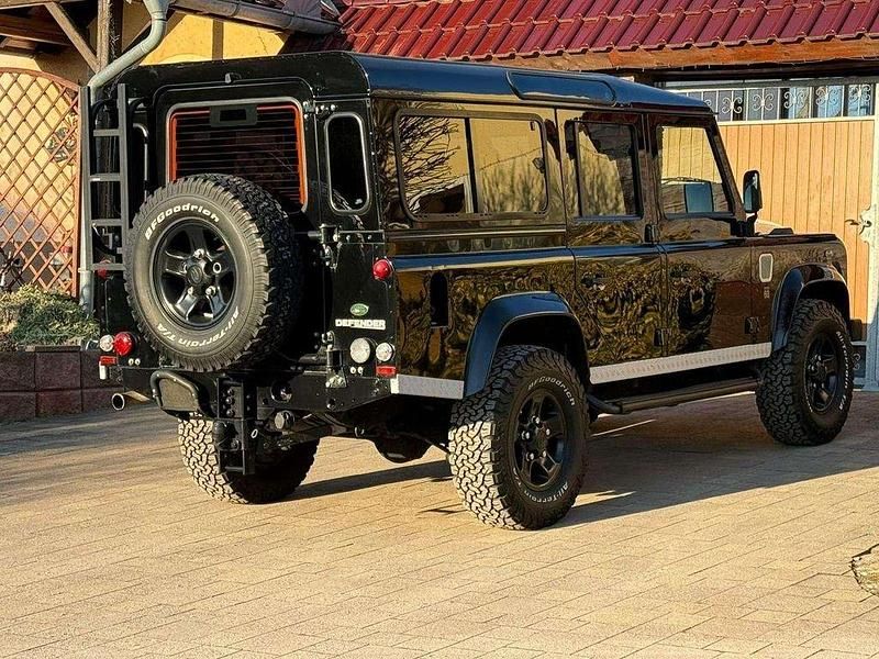 Gebraucht Land Rover Defender S 122 PS (89 kW) 2008 Java black Kombi