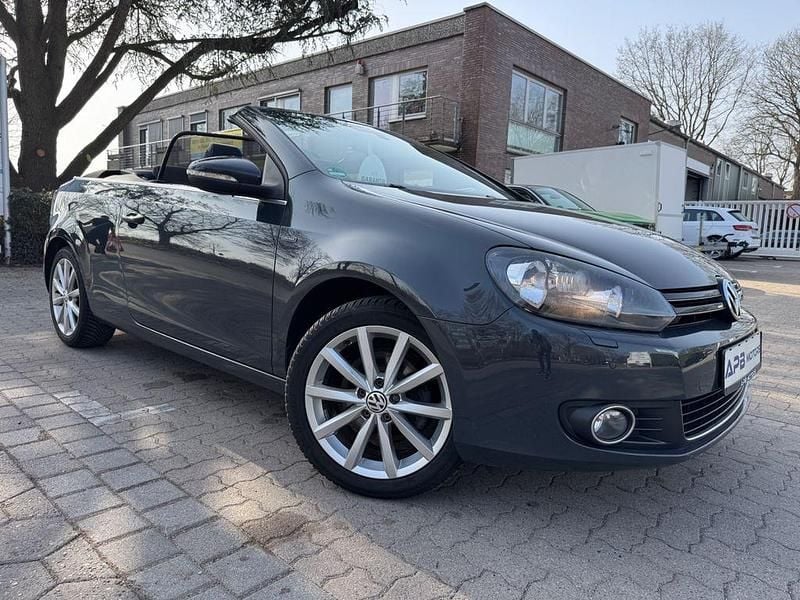 Gebraucht VW Golf Cabriolet LOUNGE 105 PS (77 kW) 2015 Grau Cabrio