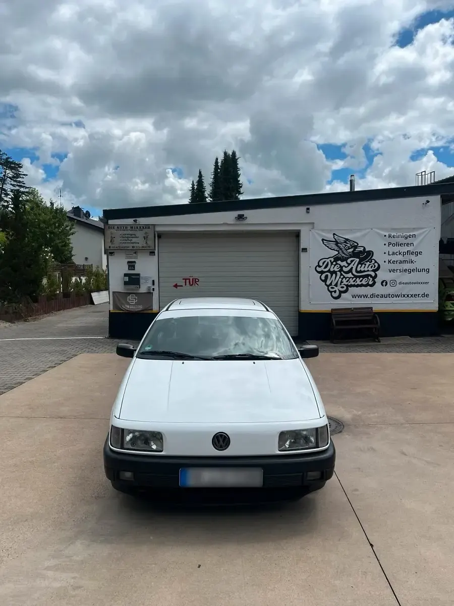 Gebraucht VW Passat 117 PS (86 kW) 1993 Blau Limousine