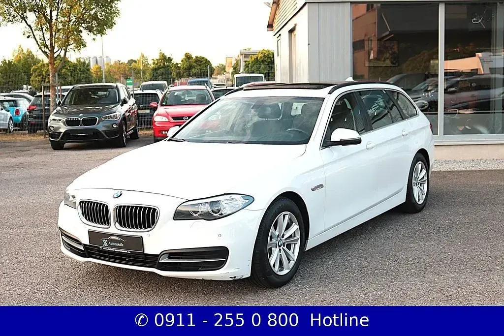 Gebraucht BMW 520 Sport Line 190 PS (139 kW) 2015 Weiß Limousine
