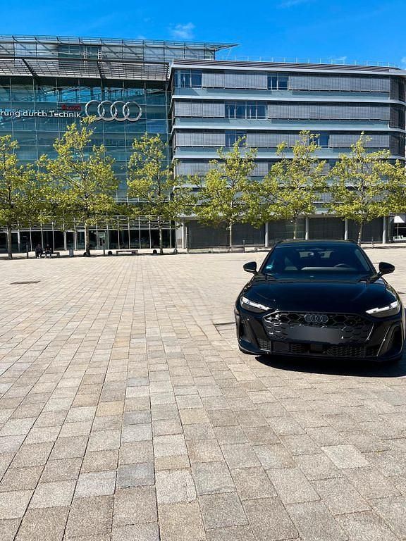 Gebraucht Audi S5 Ambiente 367 PS (269 kW) 2025 Schwarz Kombi