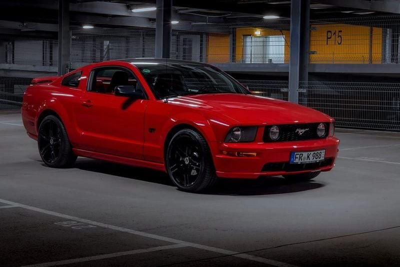 Gebraucht Ford Mustang GT 305 PS (224 kW) 2007 Rot Coupé