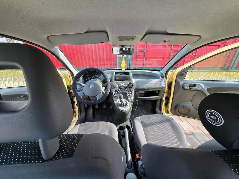 Gebraucht Fiat Panda 54 PS (39 kW) 2009 Gelb Kleinwagen