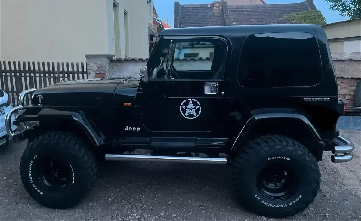 Gebraucht Jeep Wrangler 104 PS (76 kW) 1990 Schwarz SUV