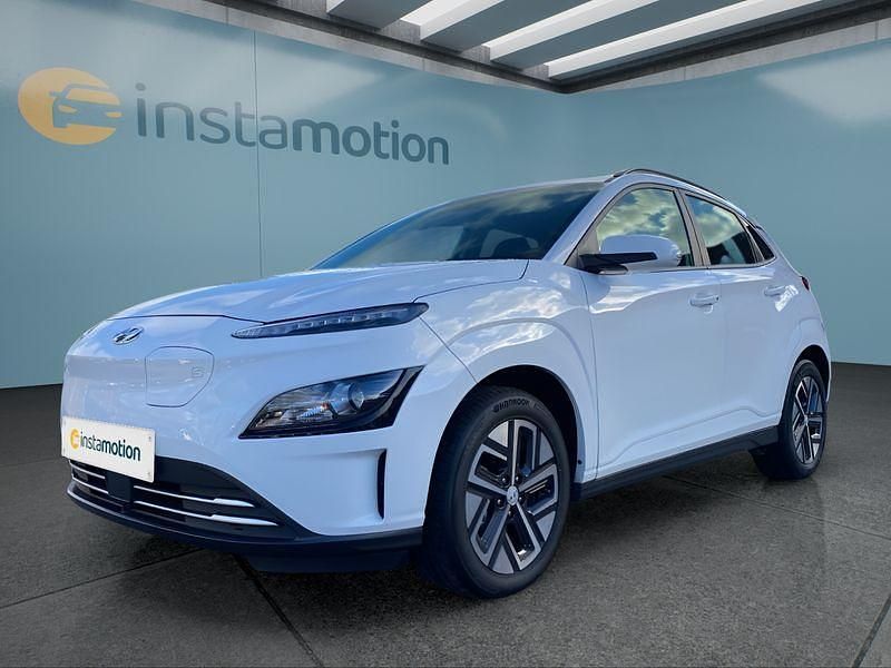 Weiß Gebraucht 2022 Hyundai Kona SUV | 16.949 € (Guter Preis) - Bild 1/4