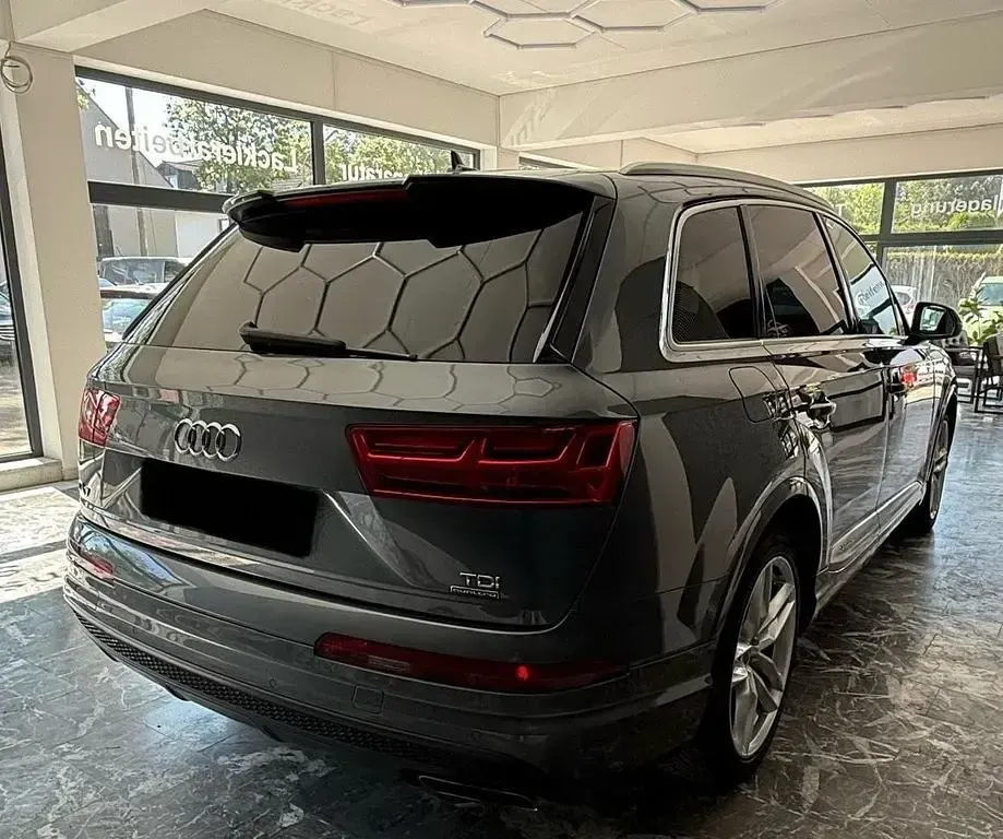 Gebraucht Audi Q7 S-Line 272 PS (200 kW) 2016 Grau SUV