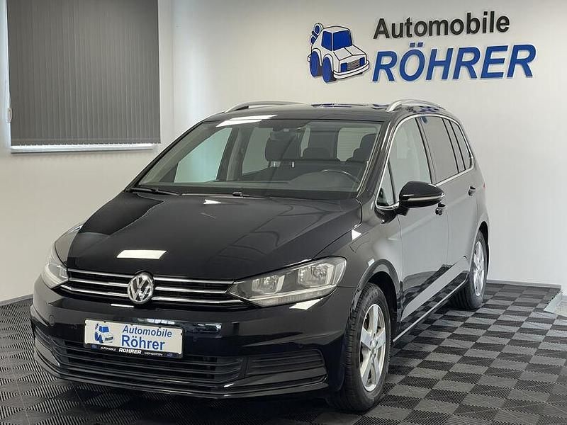 Schwarz Gebraucht 2015 VW Touran Comfortline Van / Kleinbus | 15.400 € (Fairer Preis) - Bild 1/4