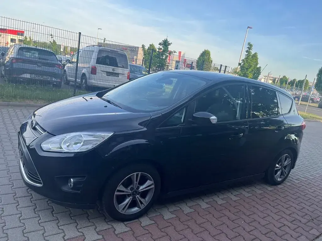 Second-hand Ford C-MAX SYNC Edition 116 CP (85 kW) 2013 Negru Monovolum