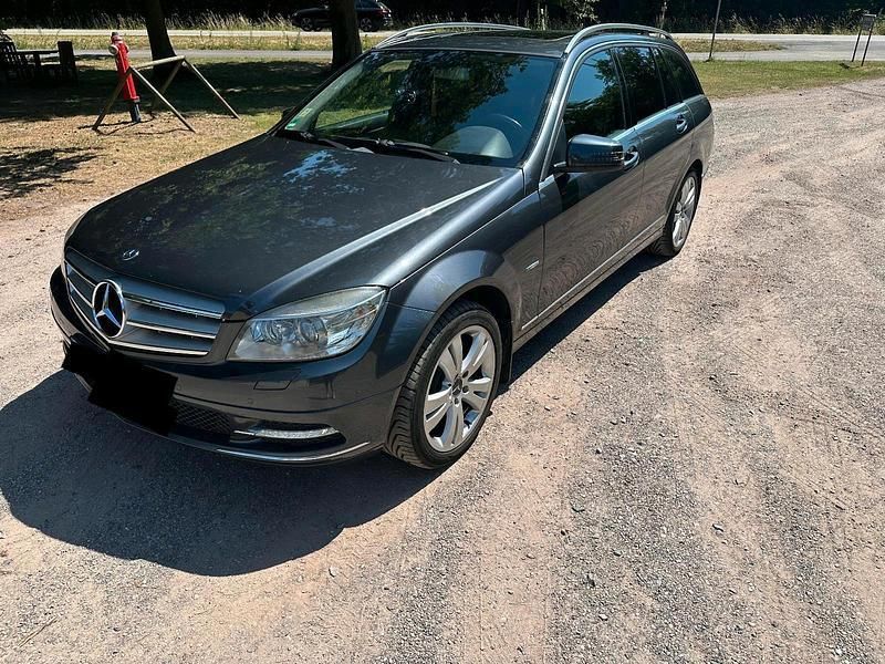 Grau Gebraucht 2010 Mercedes C350 Avantgarde Kombi | 7.500 € (Fairer Preis) - Bild 1/4
