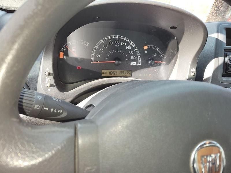 Gebraucht Fiat Panda 54 PS (39 kW) 2010 Schwarz Kleinwagen