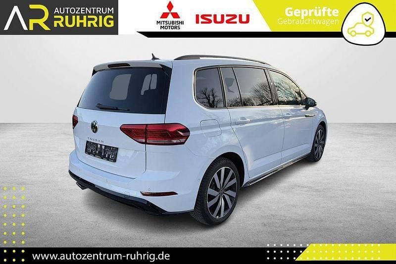 Gebraucht VW Touran Style 150 PS (110 kW) 2025 Pure white Van / Kleinbus