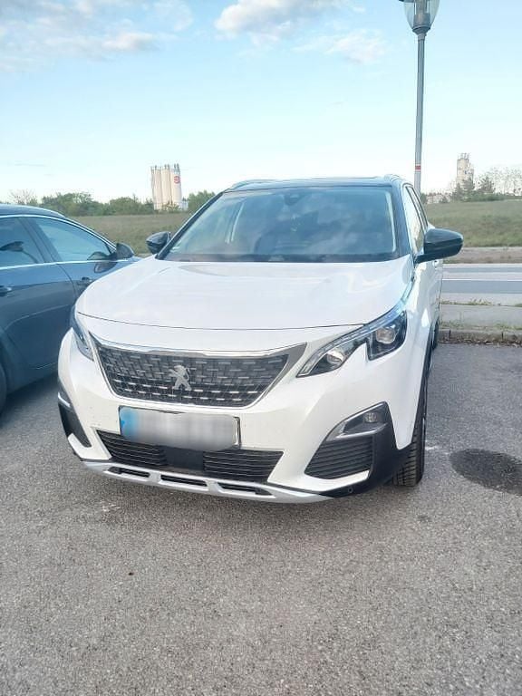 Gebraucht Peugeot 5008 Allure 131 PS (96 kW) 2020 Weiß Van / Kleinbus