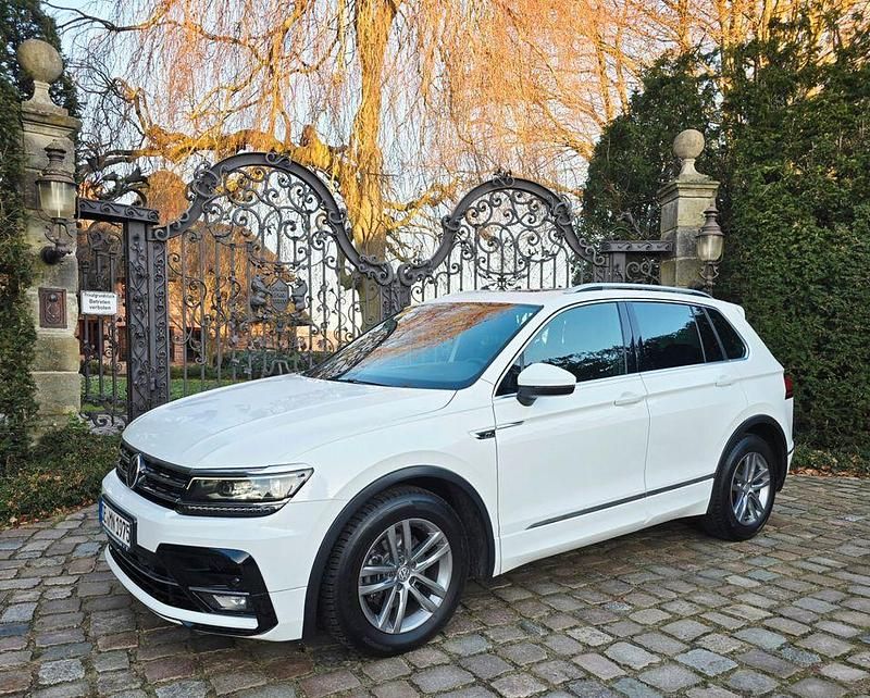Weiß Gebraucht 2018 VW Tiguan Highline SUV | 20.500 € (Teuer) - Bild 1/4
