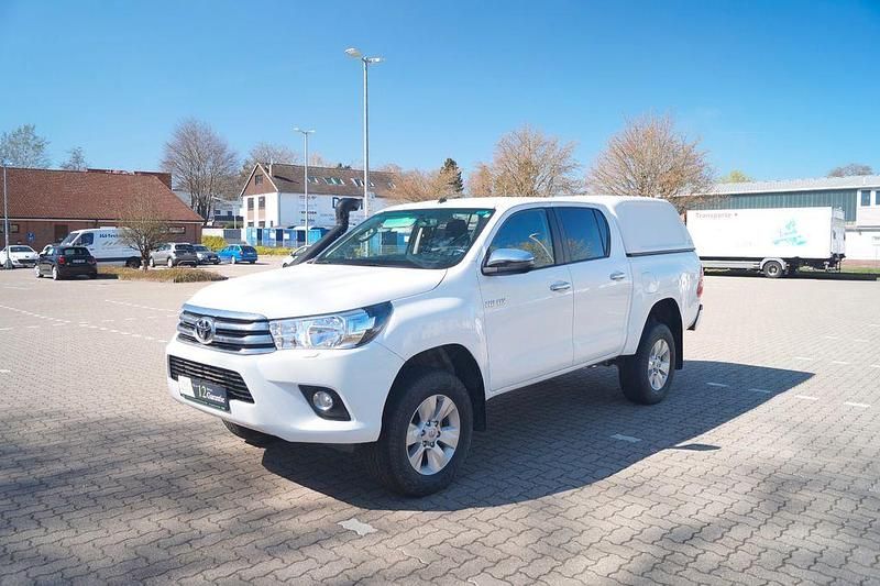 Gebraucht Toyota HiLux Comfort 150 PS (110 kW) 2018 Weiß Pickup