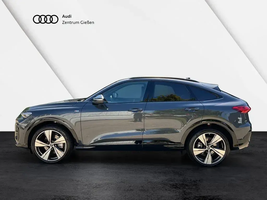 Gebraucht Audi Q5 Sportback Edition .1 204 PS (150 kW) 2025 Tamboragrau metallic SUV