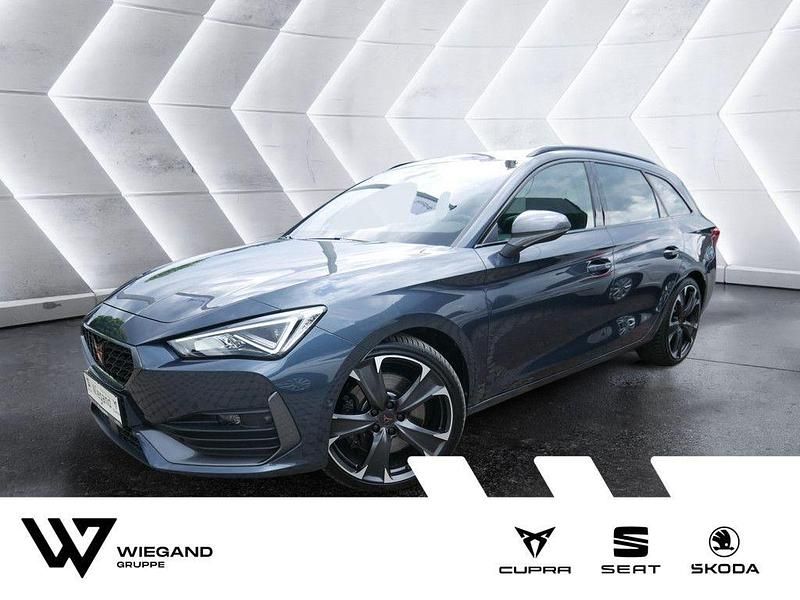 Grau Gebraucht 2024 Cupra Leon VZ Limousine | 33.649 € (Guter Preis) - Bild 1/4