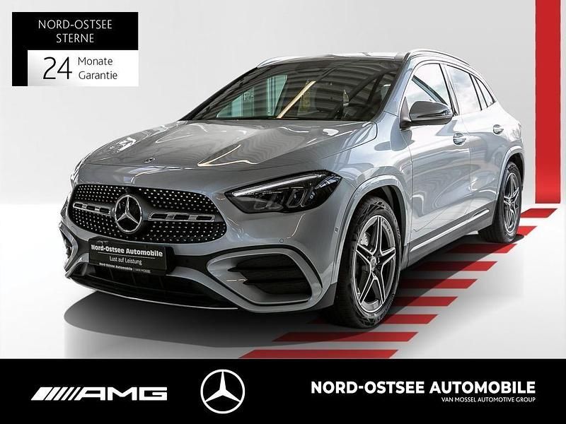 Metalliclack hightechsilber Gebraucht 2025 Mercedes GLA200 AMG SUV | 39.490 € (Guter Preis) - Bild 1/4