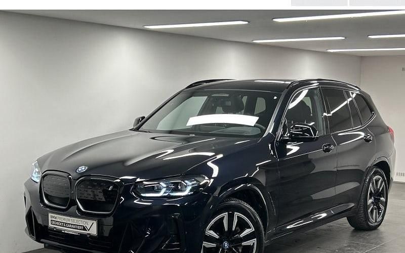 Gebraucht BMW iX3 Impressive 210 kW (286 PS) 2022 Schwarz SUV