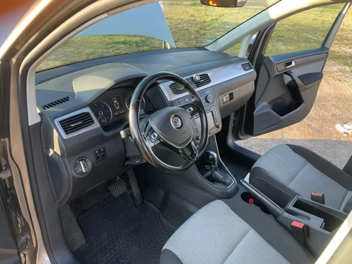Gebraucht VW Caddy Comfortline 102 PS (75 kW) 2017 Grau Van / Kleinbus