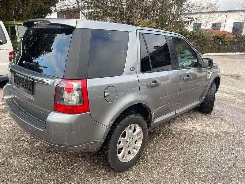 Gebraucht Land Rover Freelander 2 S 150 PS (110 kW) 2012 Grau SUV