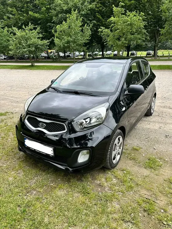 Gebraucht Kia Picanto Attract 69 PS (50 kW) 2012 Schwarz Kleinwagen