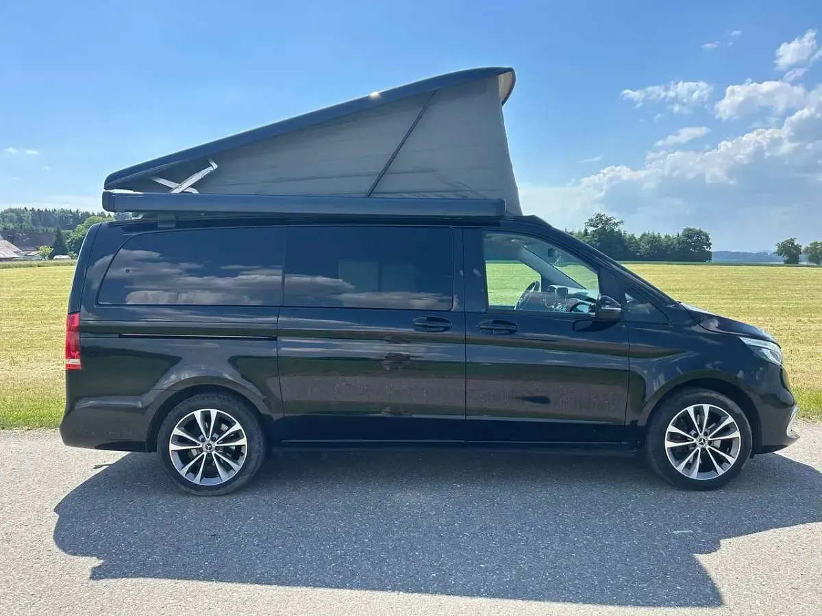 Gebraucht Mercedes V300 Marco Polo 237 PS (174 kW) 2022 Schwarz Van / Kleinbus