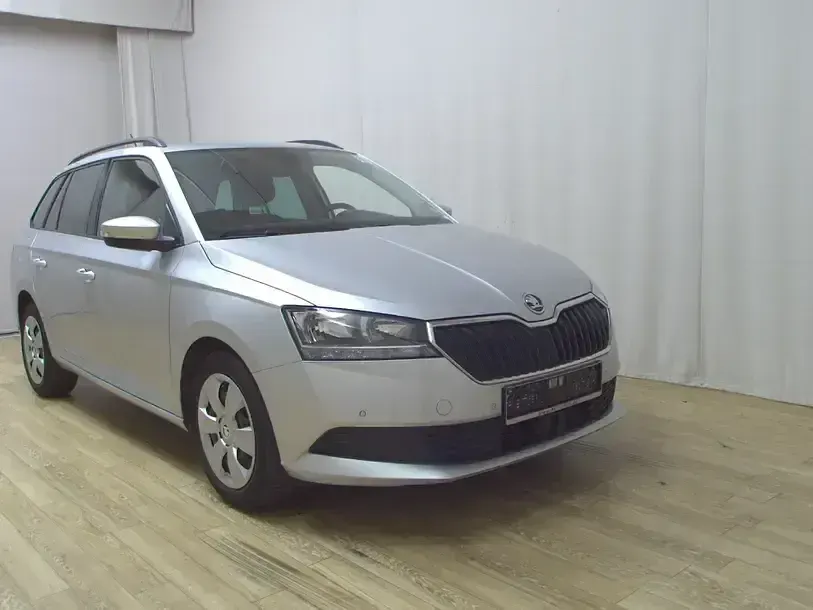 Gebraucht Skoda Fabia Ambition 95 PS (69 kW) 2021 Silber Kombi