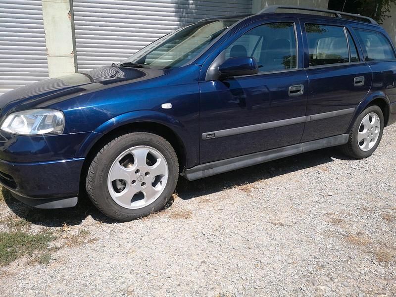 Blau Gebraucht 2000 Opel Astra Kombi | 1.390 € (Fairer Preis) - Bild 1/4