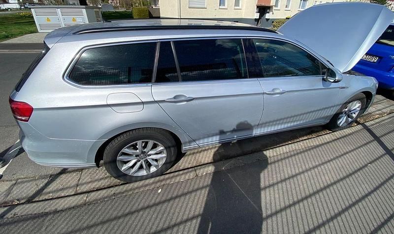 Gebraucht VW Passat 150 PS (110 kW) 2015 Grau Kombi