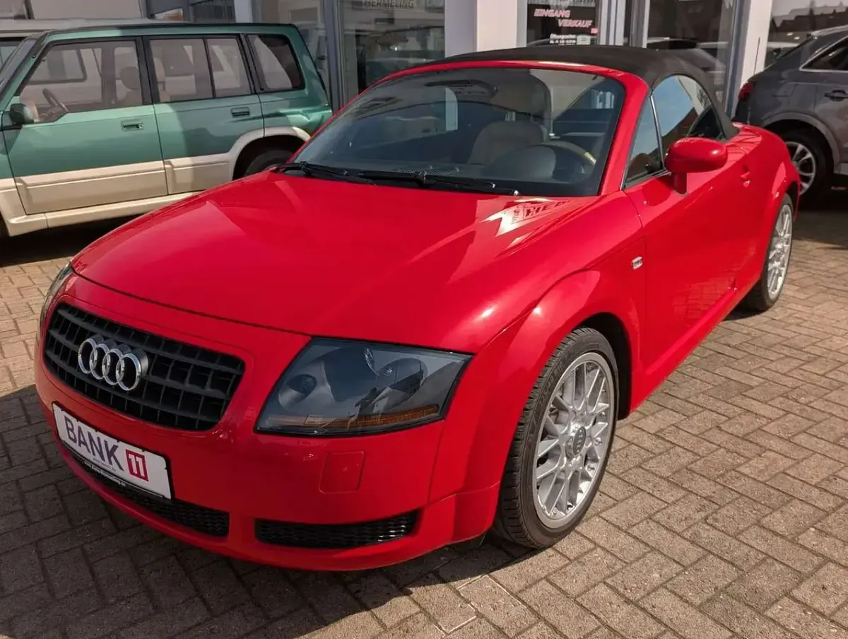 Gebraucht Audi TT Roadster Sport 179 PS (131 kW) 2005 Misanorot perleffekt Cabrio