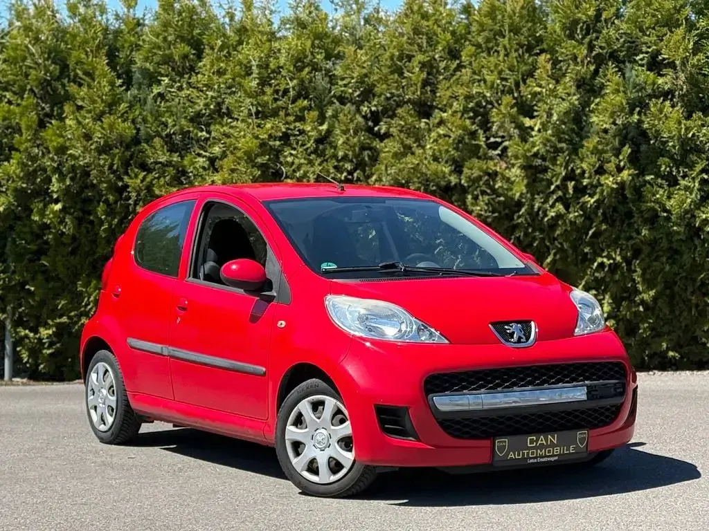 Gebraucht Peugeot 107 Filou 68 PS (50 kW) 2009 Rot Kleinwagen