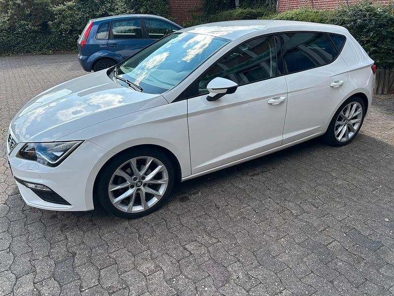 Gebraucht Seat Leon FR 150 PS (110 kW) 2019 Weiß Limousine