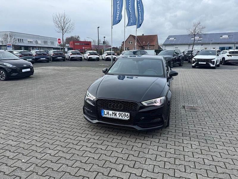Gebraucht Audi A3 Ambiente 110 PS (80 kW) 2015 Schwarz Limousine
