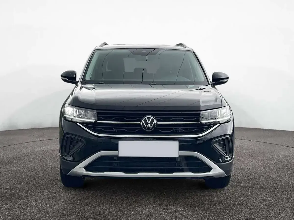 Gebraucht VW T-Cross Life 116 PS (85 kW) 2026 Deep black perleffekt SUV