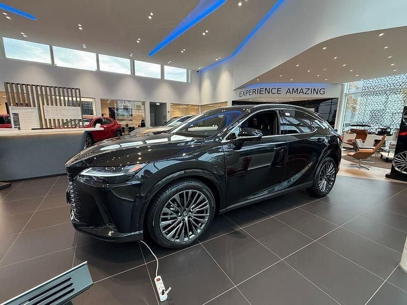 Neu Lexus RX450h+ 309 PS (227 kW) 2025 Schwarz SUV