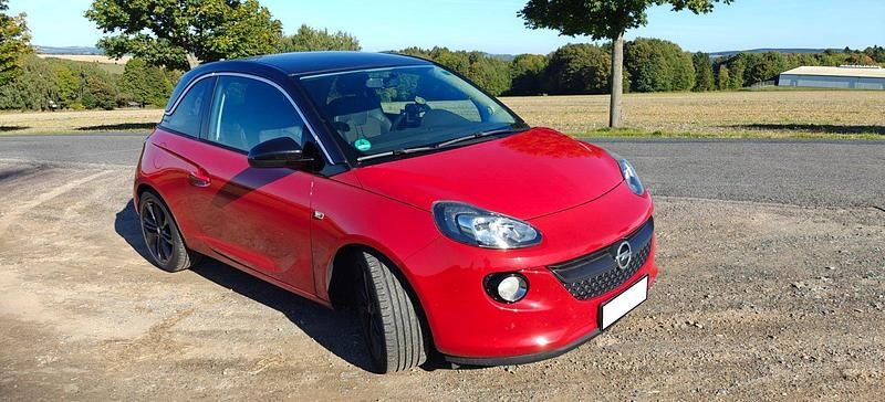Rot Gebraucht 2013 Opel Adam Slam Kleinwagen | 5.200 € (Fairer Preis) - Bild 1/4