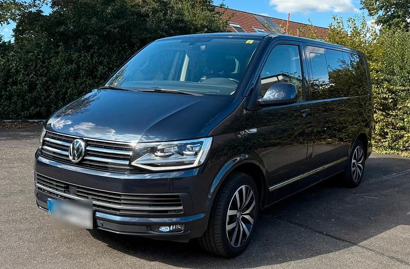 Blau Gebraucht 2016 VW Multivan Van | 24.500 € (Superpreis) - Bild 1/4