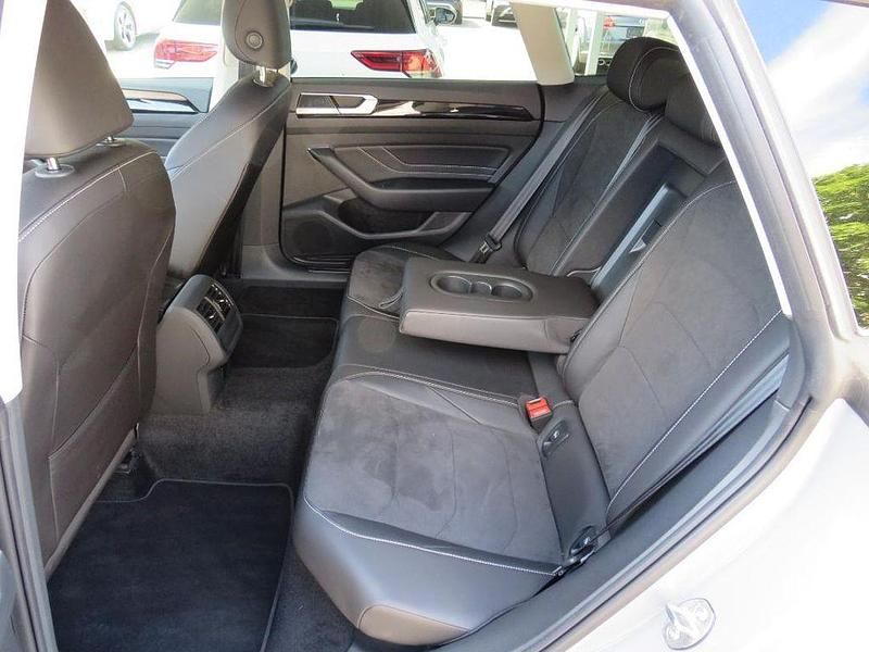 Gebraucht VW Arteon Elegance 190 PS (139 kW) 2024 Mondsteingrau Kombi