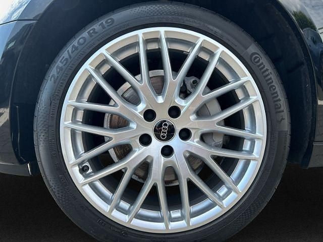 Gebraucht Audi A4 Allroad Ambiente 204 PS (150 kW) 2022 Mythosschwarz metallic Kombi