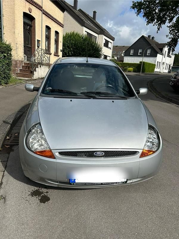 Grau Gebraucht 2004 Ford Ka Kleinwagen | 1.600 € (Fairer Preis) - Bild 1/4