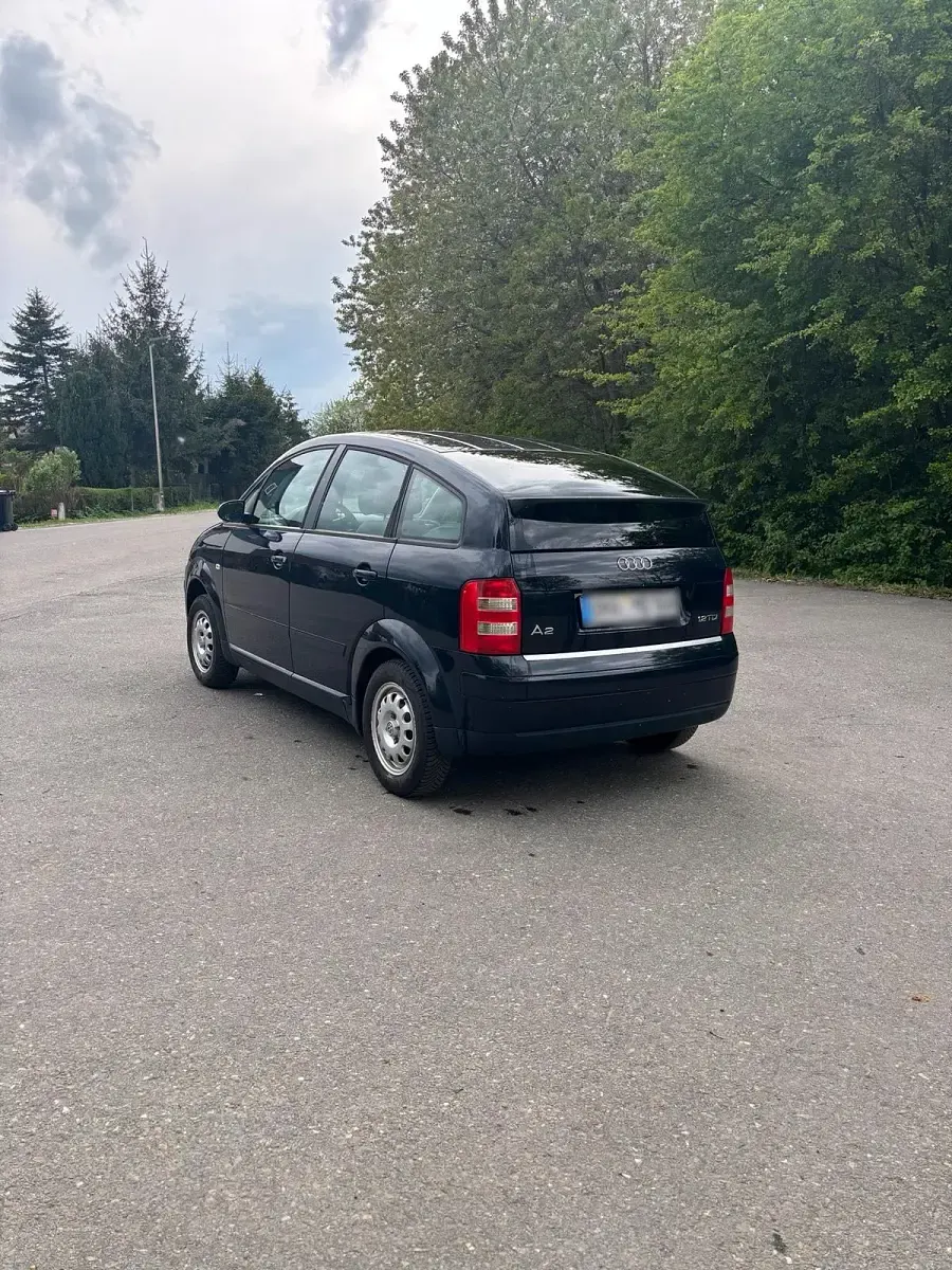 Occasion Audi A2 Basis 61 ch (44 kW) 2001 Bleue Citadine