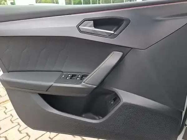 Gebraucht Seat Leon 204 PS (150 kW) 2024 Nevada weiß metallic Kombi