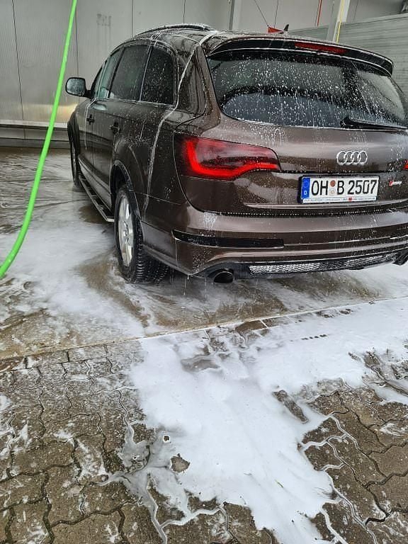 Braun Gebraucht 2012 Audi Q7 Sport SUV | 14.700 € (Superpreis) - Bild 1/4